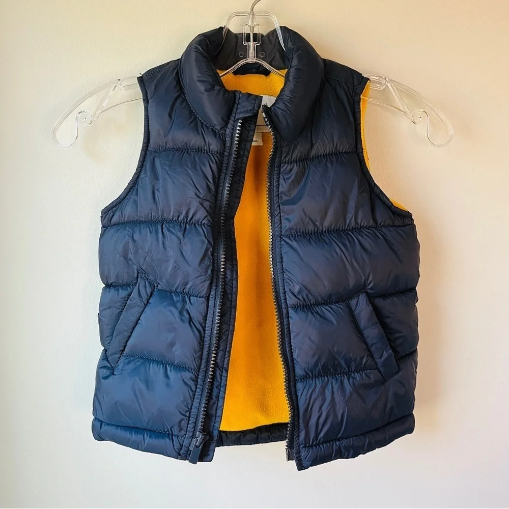 Old Navy Fleece Lined Puffer Vest 🧡